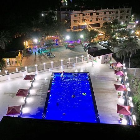 Hotel Silver Resort Daman Exteriér fotografie