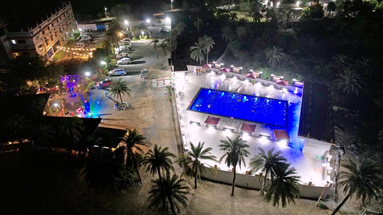 Hotel Silver Resort Daman Exteriér fotografie