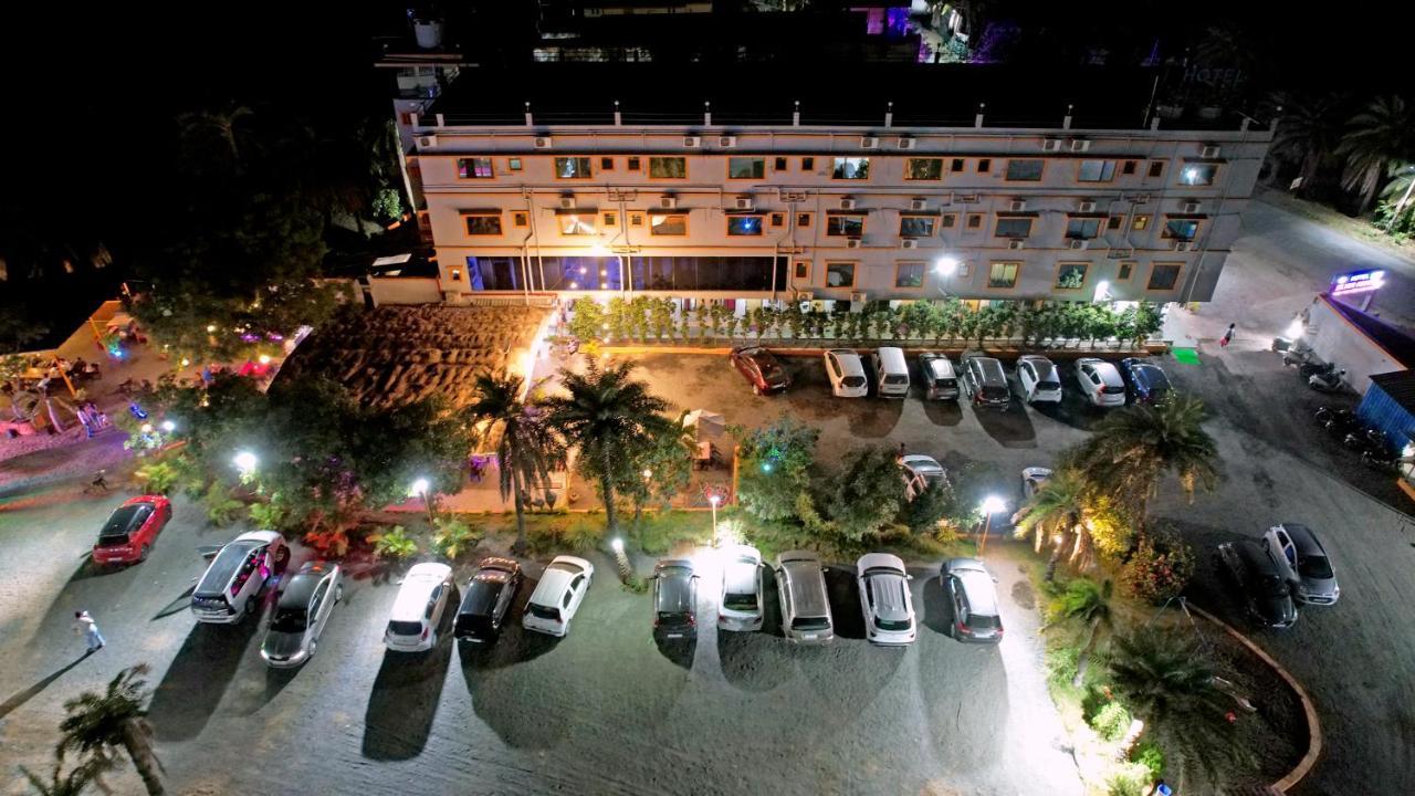 Hotel Silver Resort Daman Exteriér fotografie