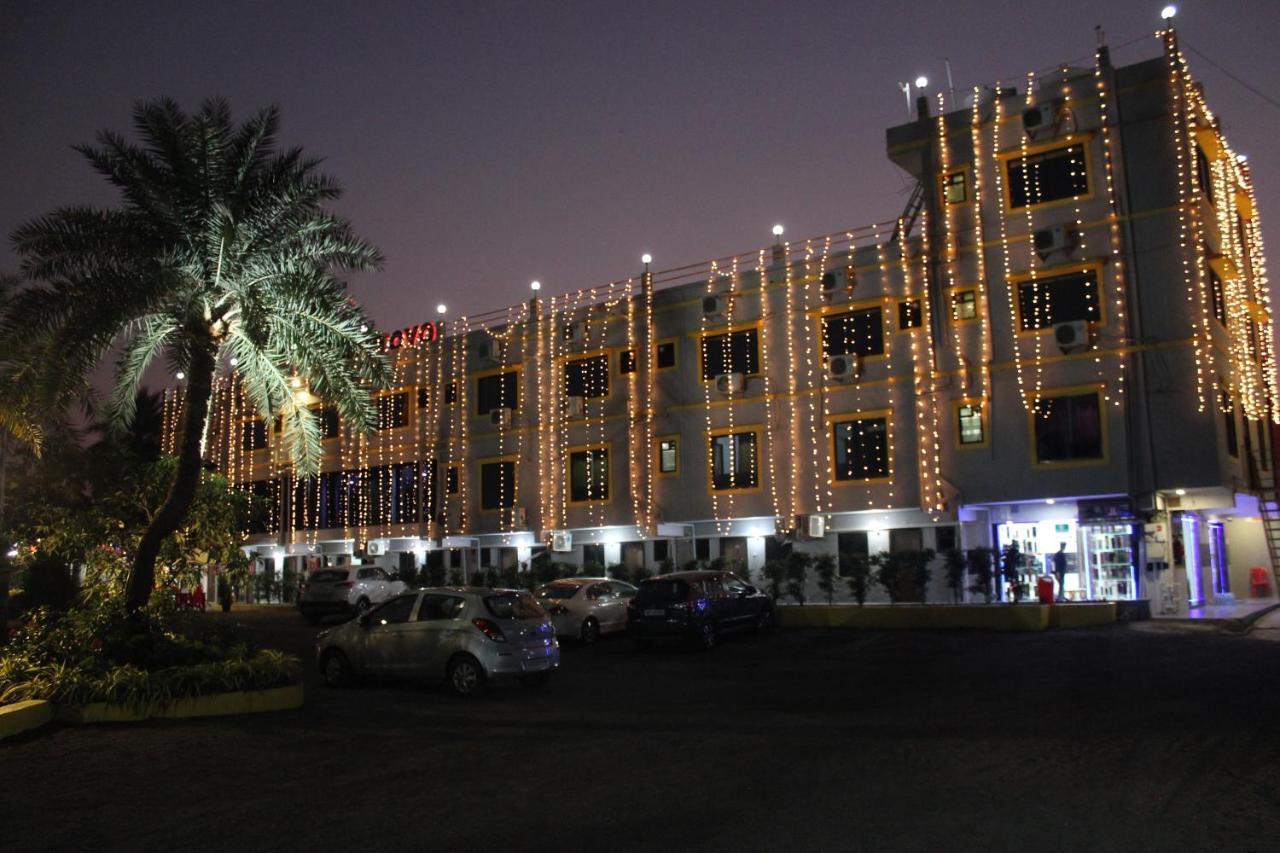 Hotel Silver Resort Daman Exteriér fotografie